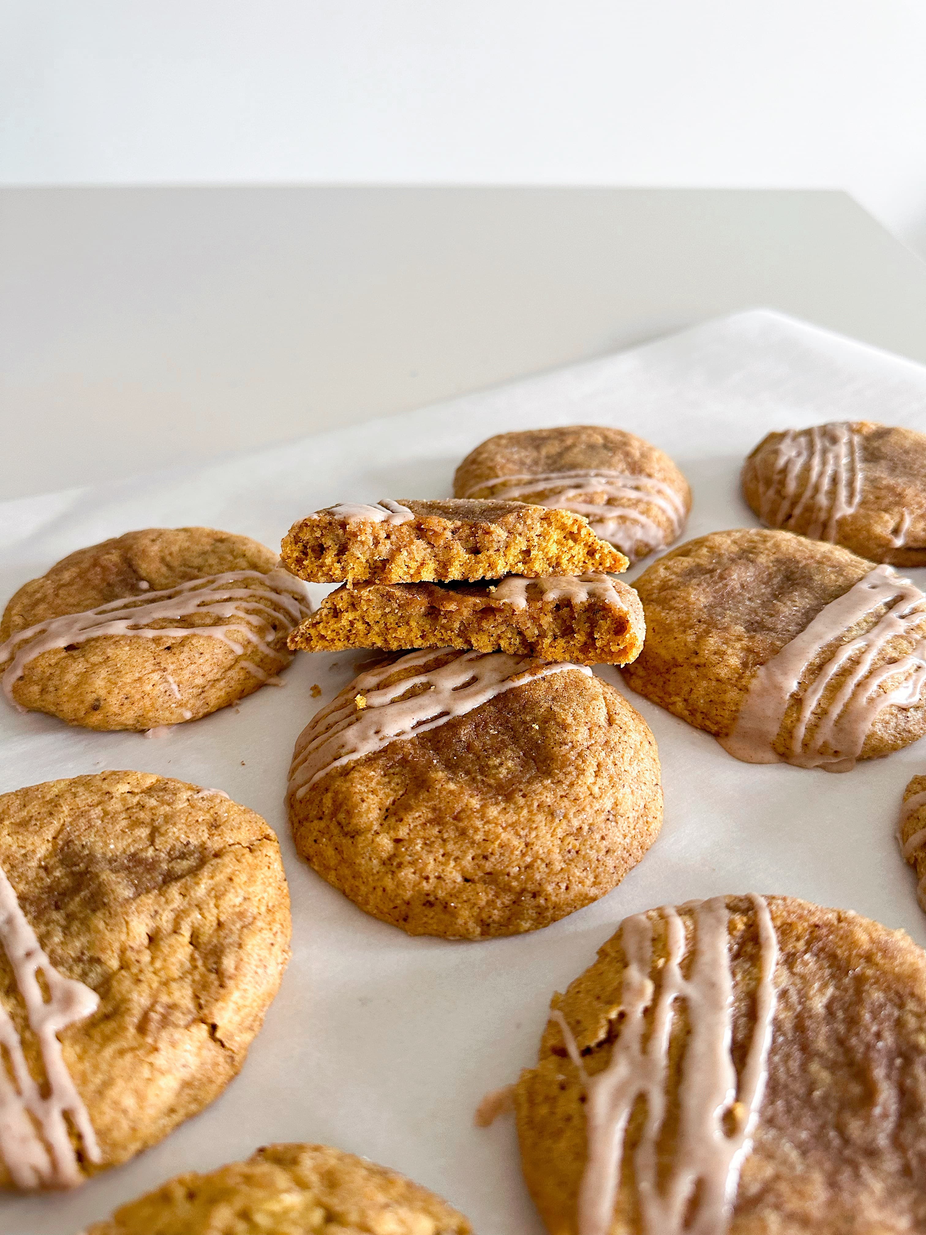 Brown Butter Pumpkin Snickerdoodle Cookies