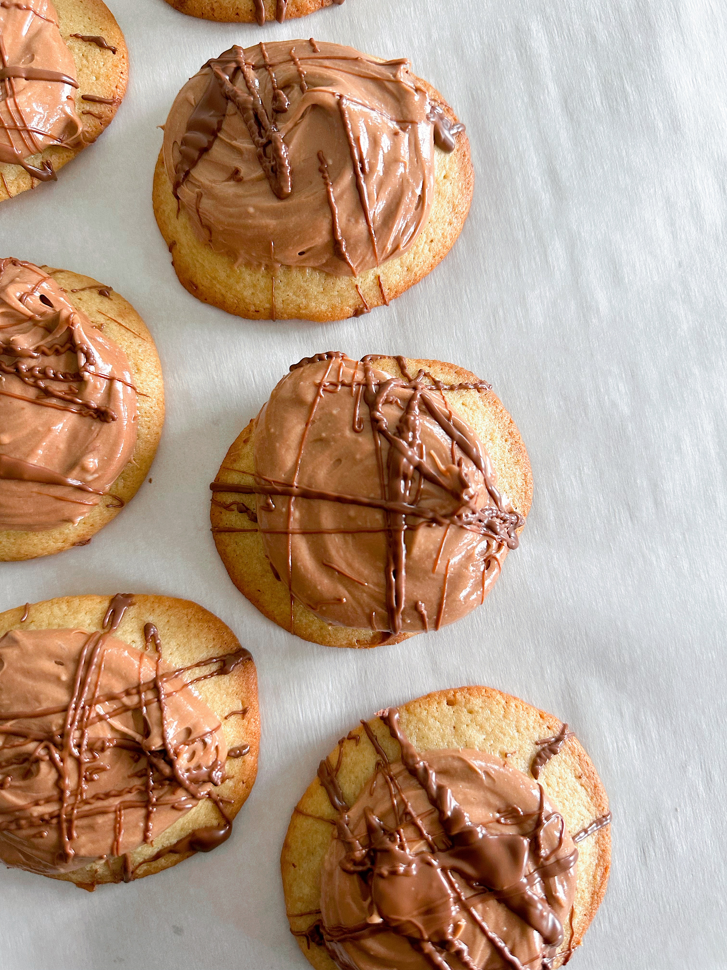 Nutella Cheesecake Cookies