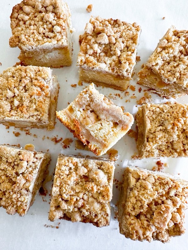 Caramel Apple Coffee Cake