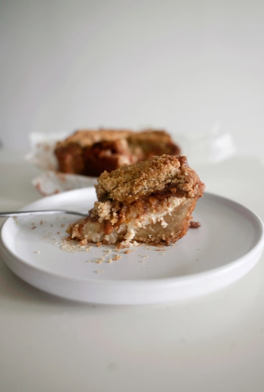 Caramel Apple Spice Cheesecake