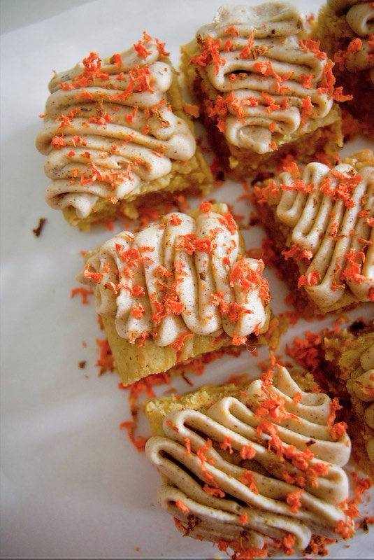 Carrot Cake Blondies