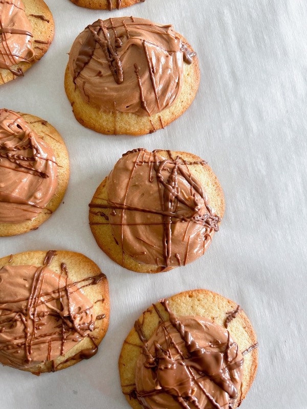 Nutella Cheesecake Cookies