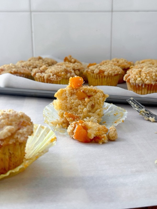 Peach Cobbler Muffins