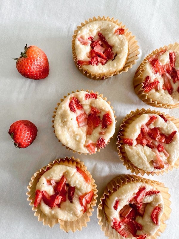 Strawberry Cheesecake Muffins