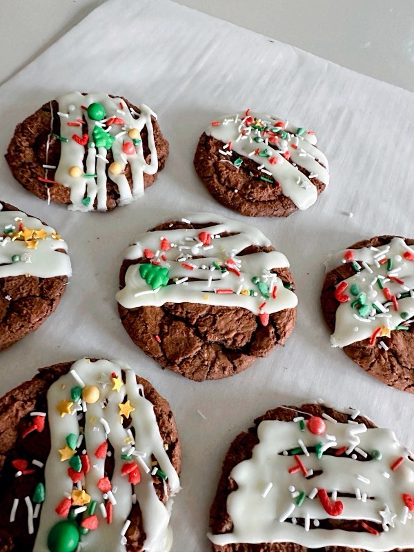 White Chocolate Peppermint Brownie Cookies